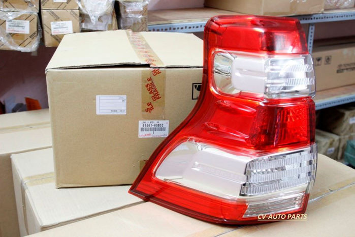 Picture of 81561-60B32 8156160B32 Đèn hậu trái Toyota Land Cruiser Prado model 2013-2014-2015-2016